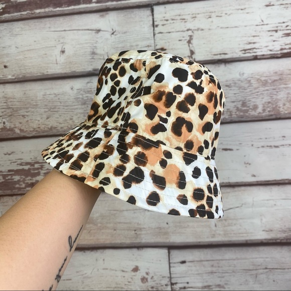 cheetah bucket hat
